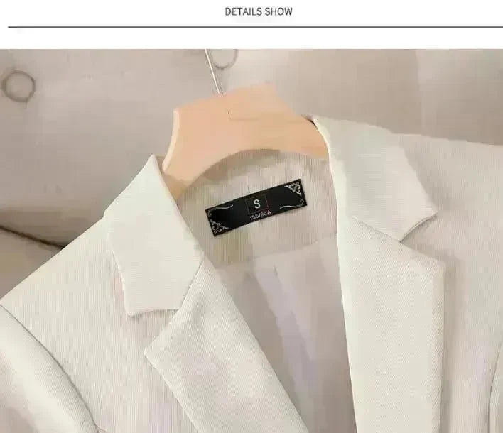 Fashionable Women Work Blazer Jacket and Suit Jacket - EX-STOCK CANADA