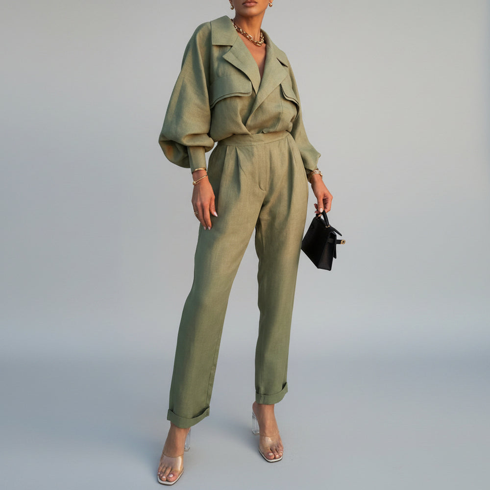 Women's long-sleeve top and tapered trousers matching set