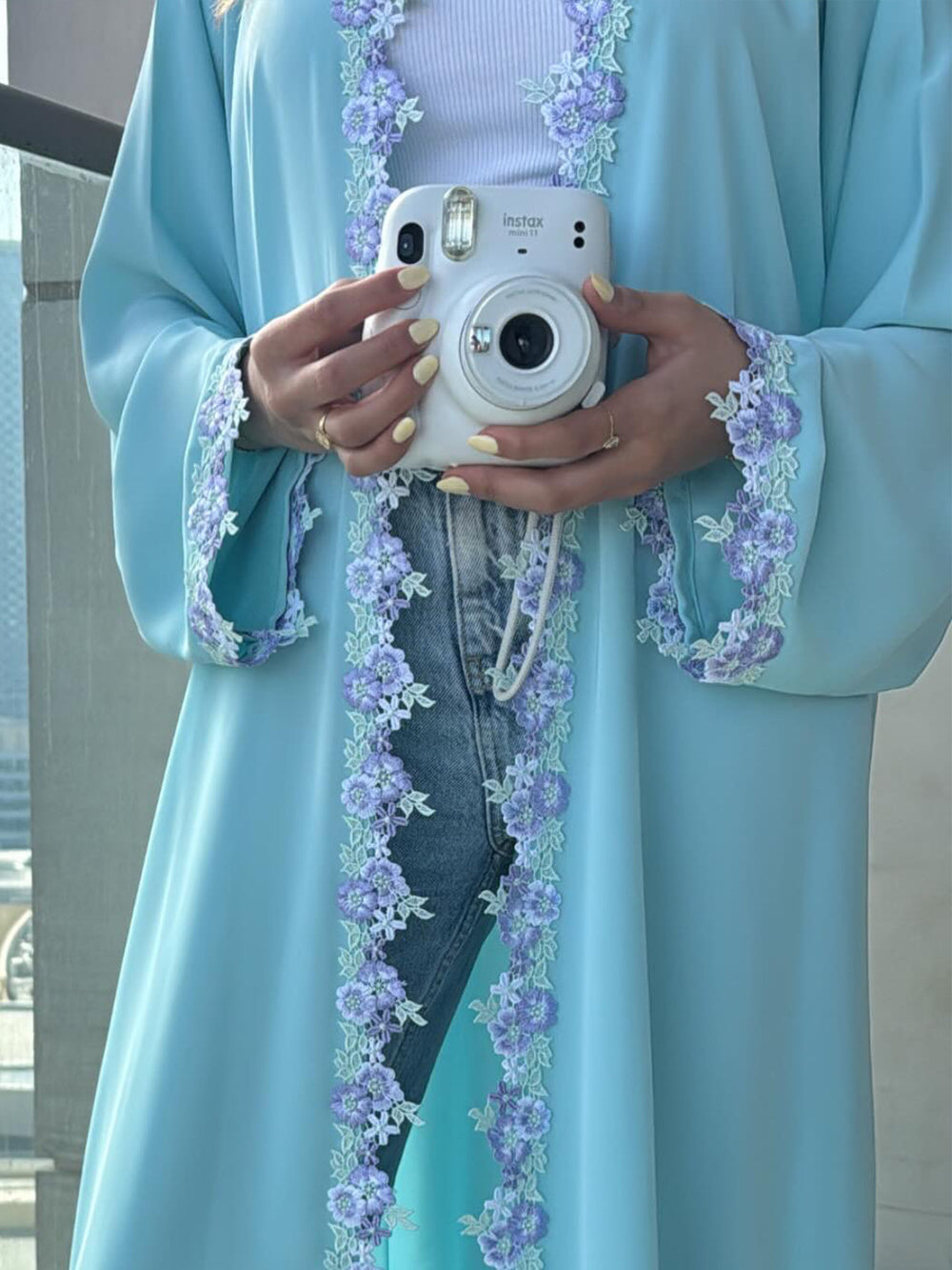 Cardigan brodé à arc de Turquie du Moyen-Orient - EX-STOCK Canada