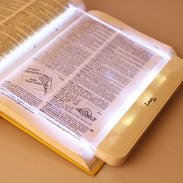 مصباح قراءة الكتب LED قابل للتعتيم وواقٍ للعين مع مشبك