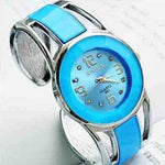 Bracelet watch men's watch - EX-STOCK Canada