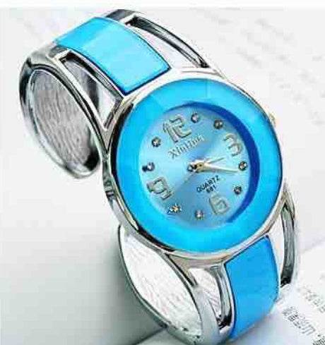 Bracelet watch men's watch - EX-STOCK Canada