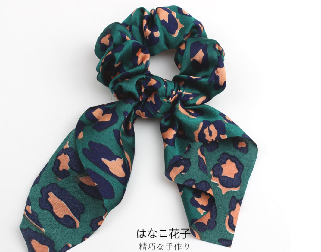 4pcs Leopard Pattern Silk Scarf Hair Scrunchie