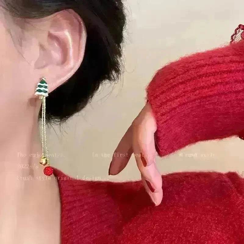 Ins Fashion Xmas Earrings Moving Santa Claus Long Tassel Earrings For Women Christmas Tree Snowflake Asymmetric Drop Earring - EX-STOCK CANADA