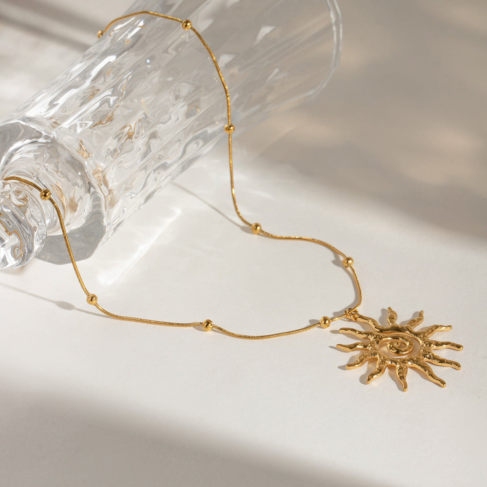 Stainless Steel Hammered Spiral Sun Pendant Necklace EX-STOCK