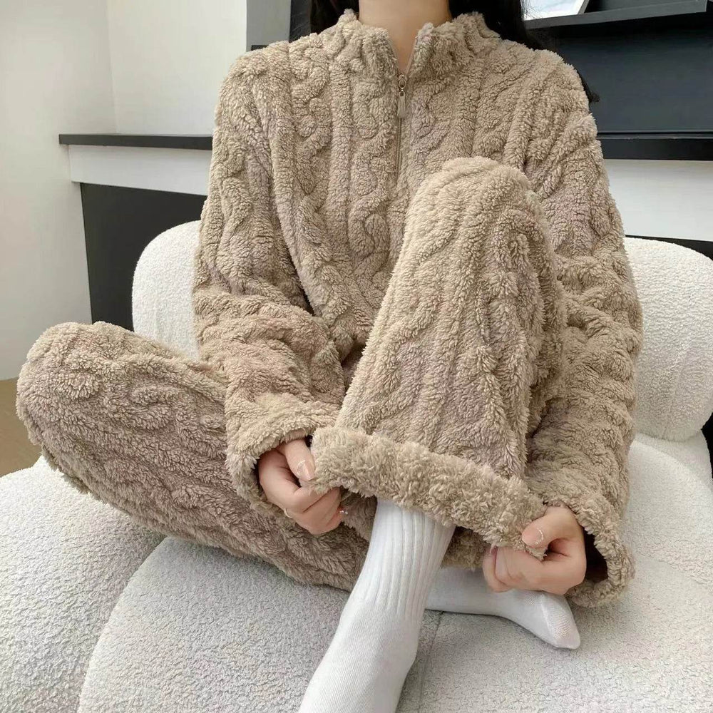 Autumn And Winter New Twist Zipper Couple Fleece-lined Thick Coral Fleece Pajamas Homewear Loungewear Sleepwear For Sleeping - EX-STOCK Canada