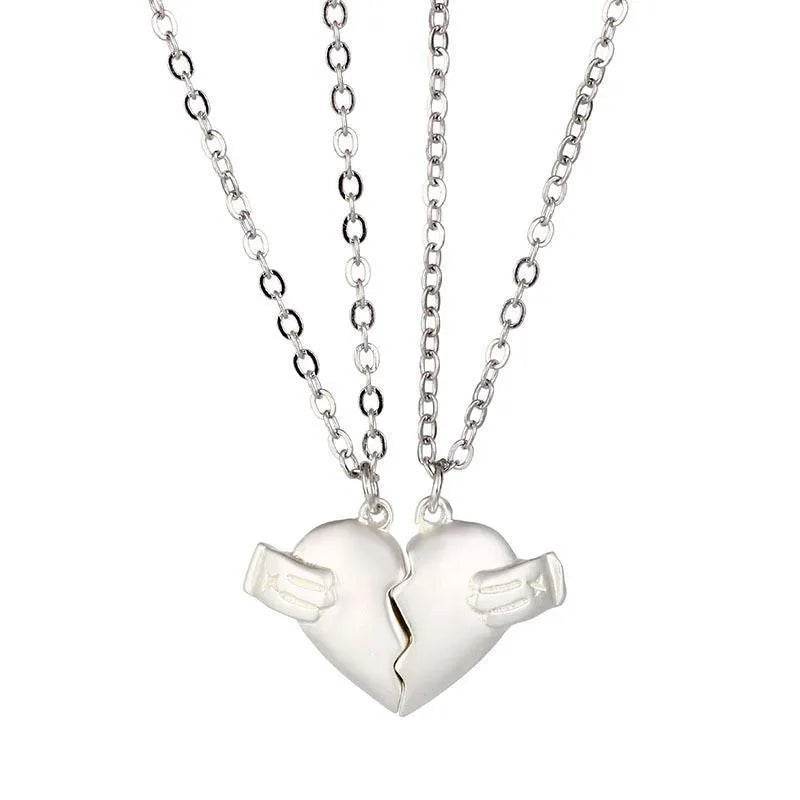 Creative Magnet Love Necklace 2pcs Heart-broken Shape Necklace Men And Women Personalized Jewelry For Valentine's Day - EX-STOCK Canada