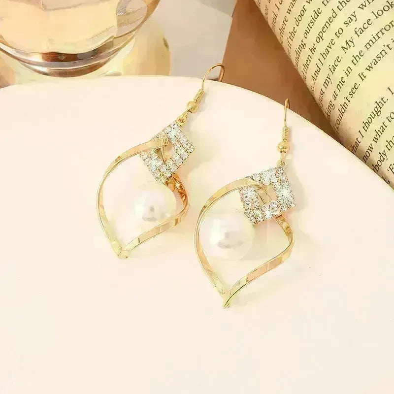 Women's Fashionable Temperamental All-match Pearl drop Earrings - EX-STOCK CANADA