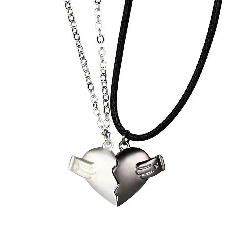 Creative Magnet Love Necklace 2pcs Heart-broken Shape Necklace Men And Women Personalized Jewelry For Valentine's Day - EX-STOCK Canada