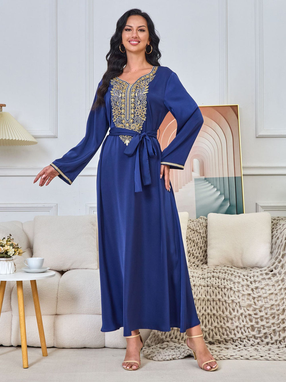 Robe Abaya de Dubaï avec pierres chaudes imprimées et détails brodés - EX-STOCK Canada