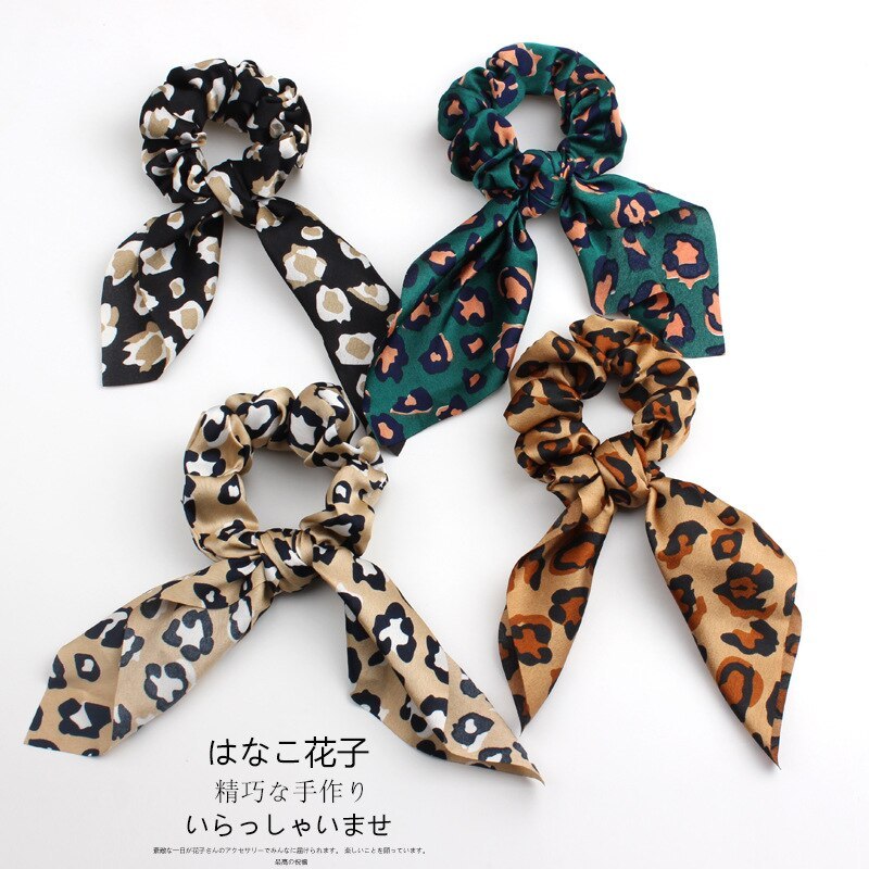 4pcs Leopard Pattern Silk Scarf Hair Scrunchie