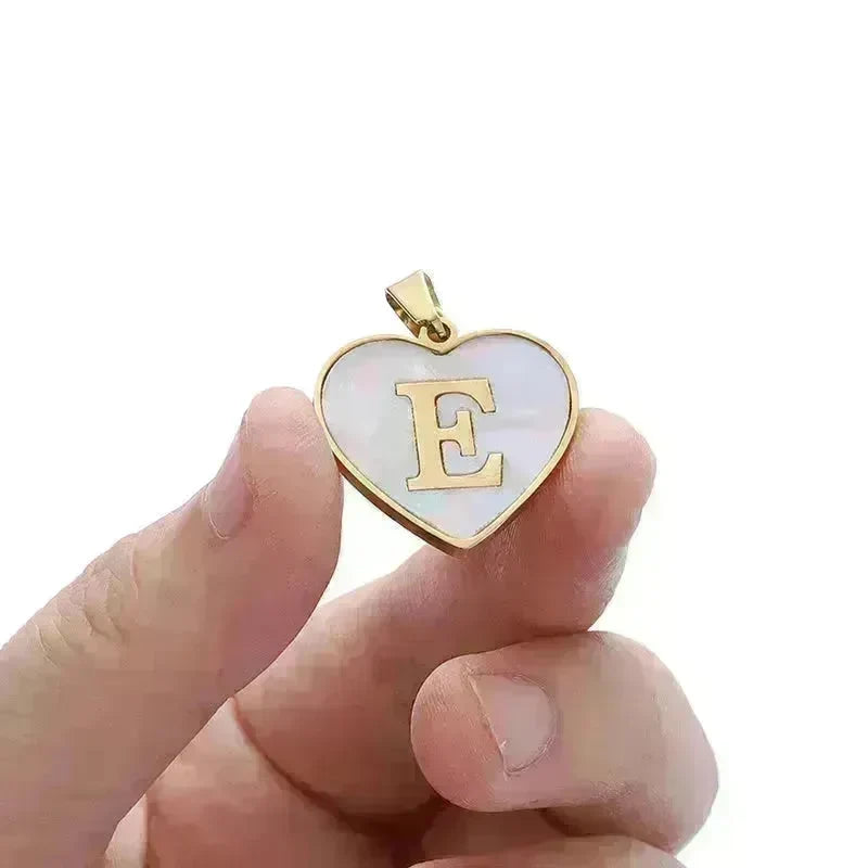 26 Letter Heart-shaped Necklace White Shell Love Clavicle Chain Fashion Personalized Necklace For Women Jewelry Valentine's Day - EX-STOCK CANADA
