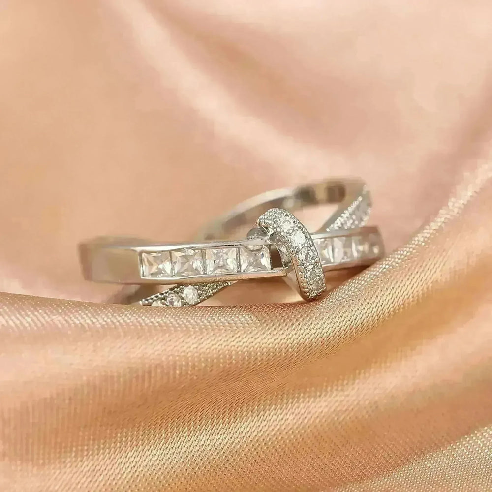 Niche Opening Adjustable Non-fading Cross Ring - EX-STOCK CANADA