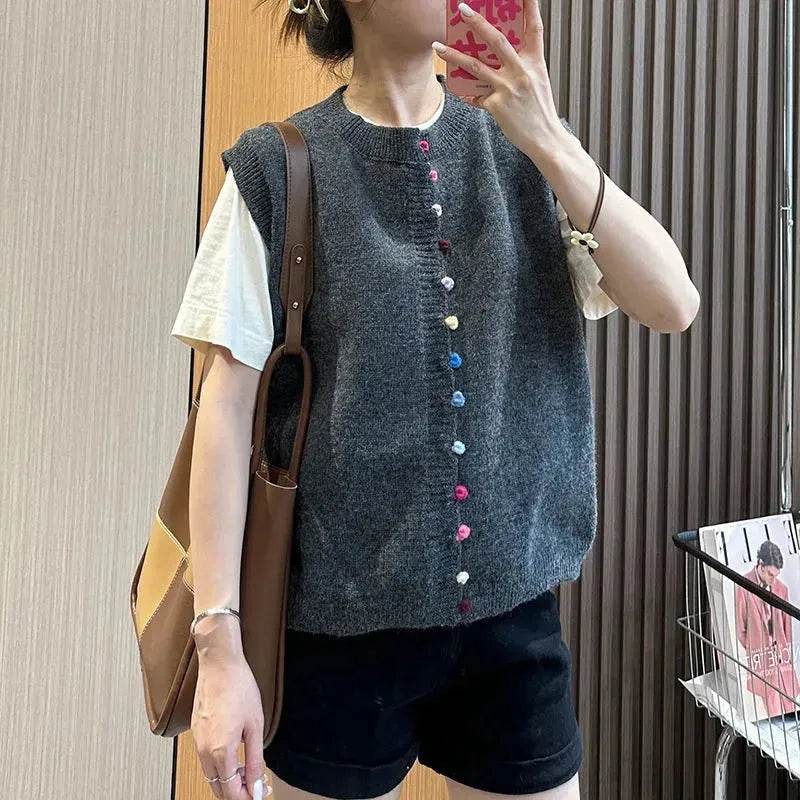 Women Sleeveless Button down Knitted Sweater Vest Cardigan - EX-STOCK Canada