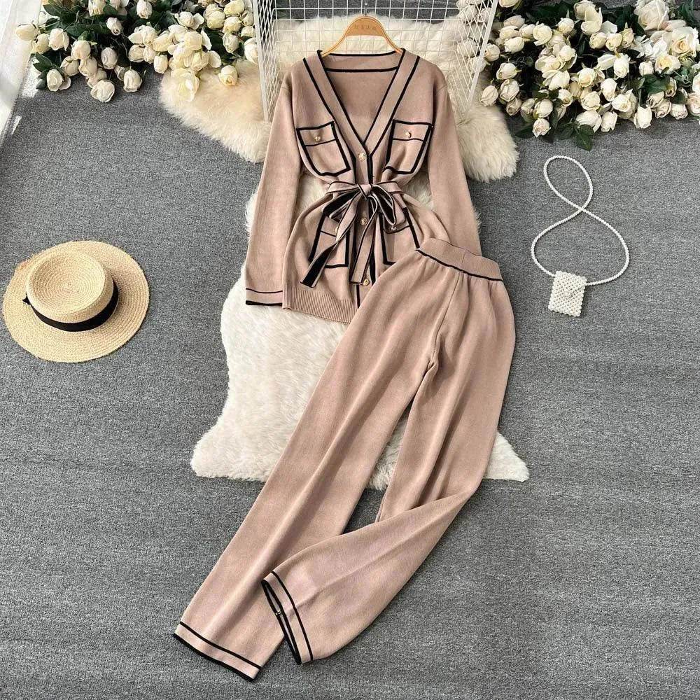 Contrast Color Suit Women's Long Sleeve V-neck Lace-up Knitwear Draping Wide Leg Trousers Two-piece Set - EX-STOCK Canada