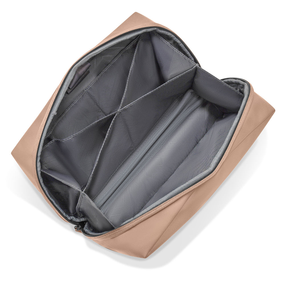 Onyx / Toiletry Bag EX-STOCK Canada 