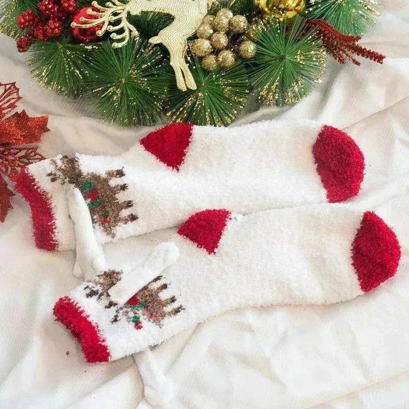 Fashion Simple Magnetic Christmas Socks For Men And Women - EX-STOCK Canada
