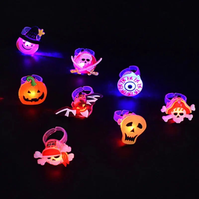 Halloween Decorations Halloween Glowing Brooch Ring - EX-STOCK Canada