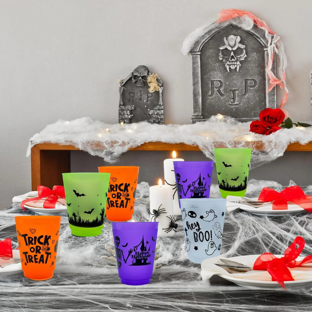 Halloween cups A Pack Of 8 Halloween Plastic Cups With Patterns. - EX-STOCK Canada