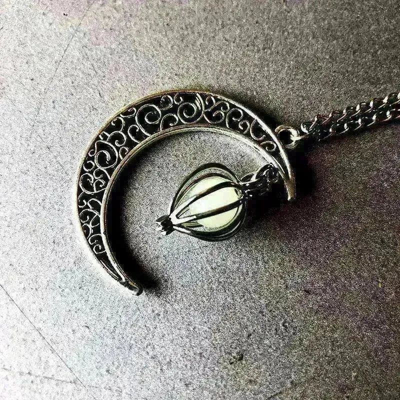 Hollow crescent Moon Luminous Pumpkin Necklace - EX-STOCK CANADA