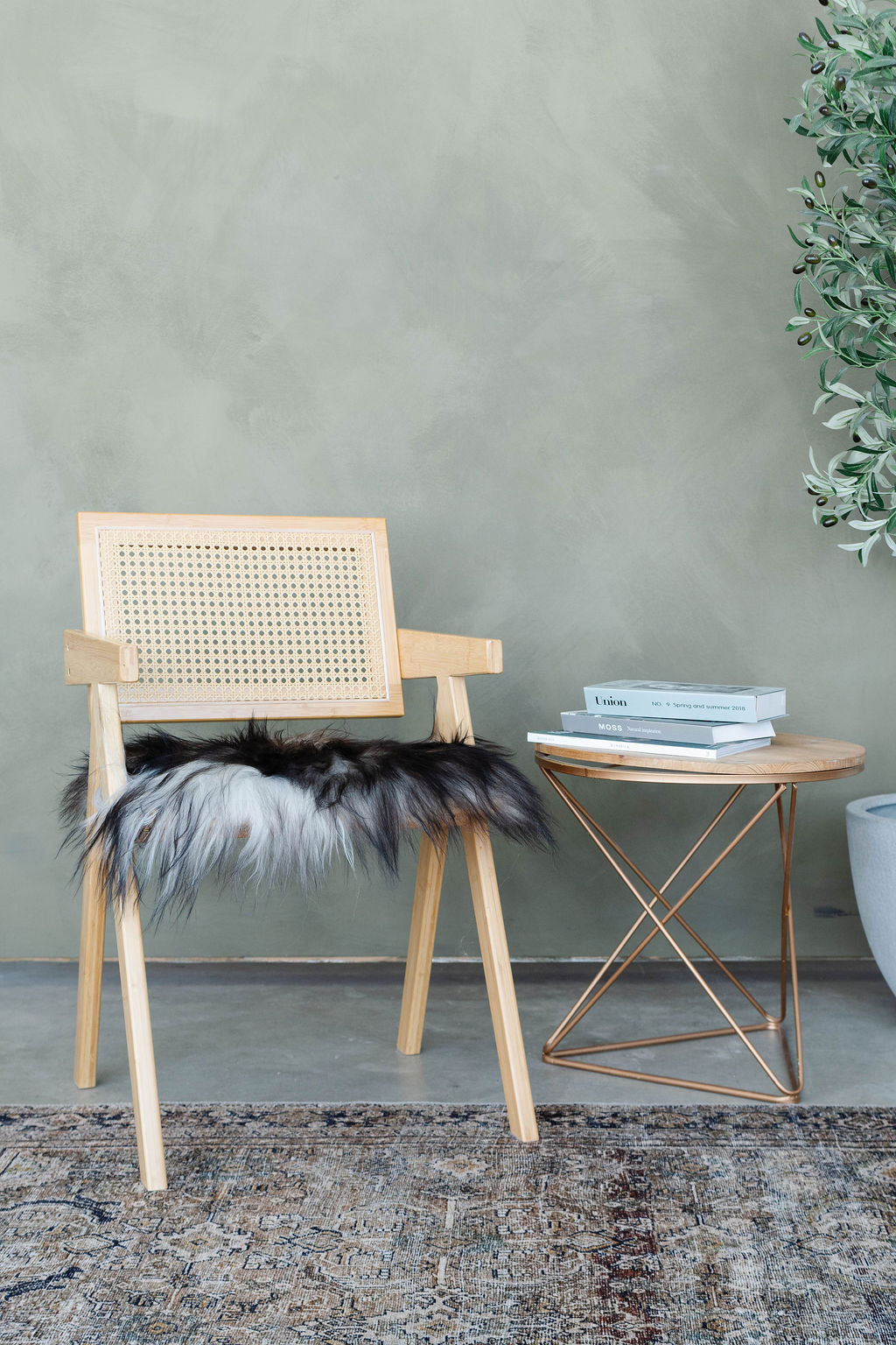 Natural Dark Grey Icelandic Sheepskin Chair Pad 