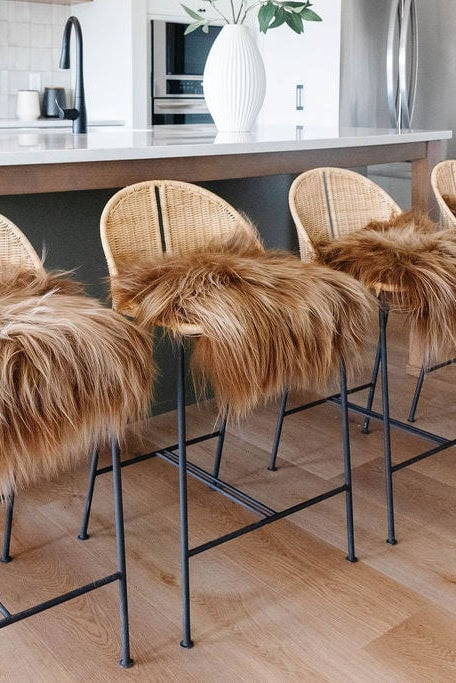 BROWN ICELANDIC SHEEPSKIN CHAIR PAD 