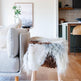 VANI - Tabouret en peau de mouton mélangée, laine boucléeEX-STOCK Canada 