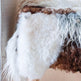VANI - Tabouret en peau de mouton mélangée, laine boucléeEX-STOCK Canada 