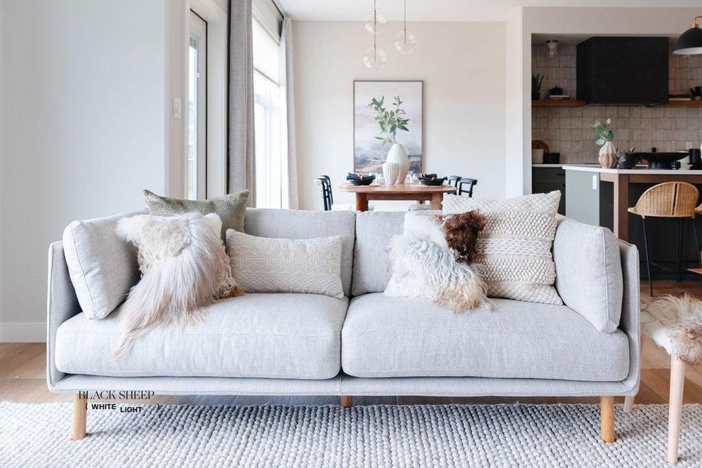 Mélange Sheepskin Pillow, straight wool 