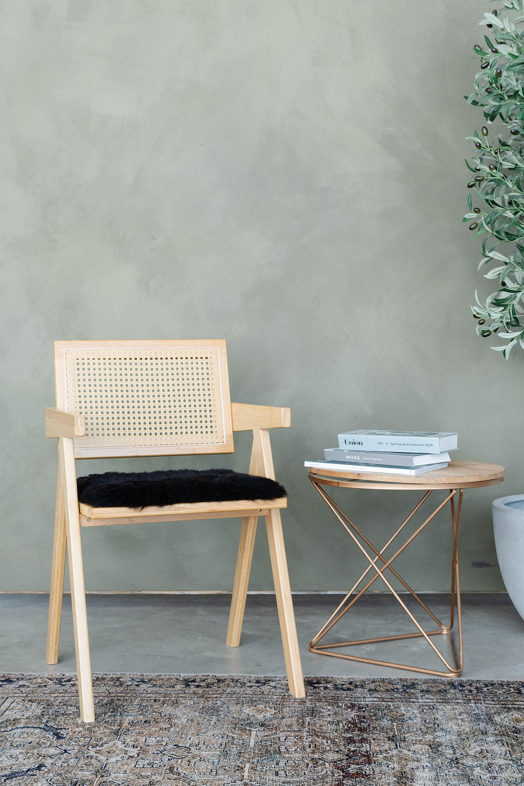 Shorn Black Icelandic Sheepskin Chair Pad 