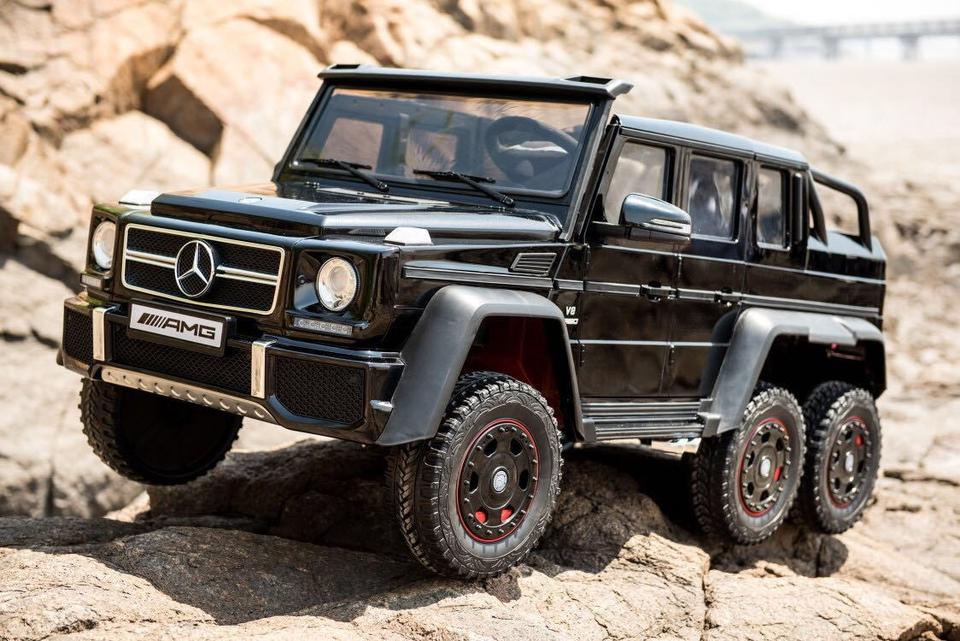 2026 Mercedes Benz G Wagon G63 6x6 24V 2 Seater Kids Ride On Car with Remote Control 
