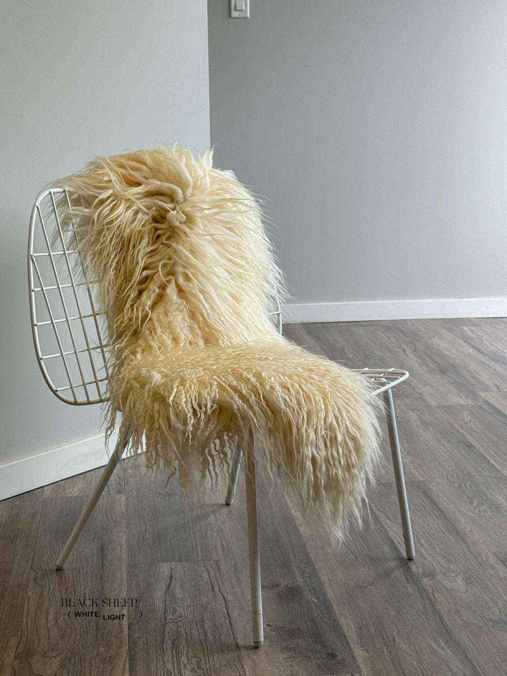 White Icelandic Curly Sheepskin 