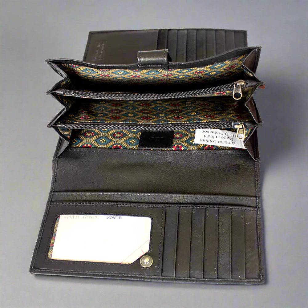 Cartera de cuero con RFID para mujer JBG International de tres plieguesEX-STOCK Canada 