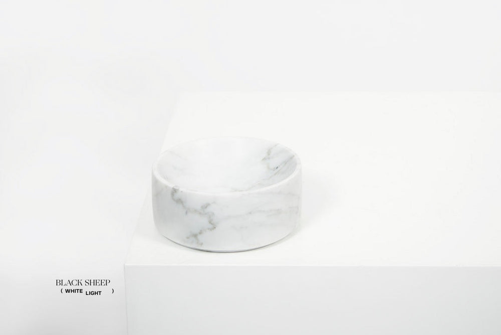 Plat profond en marbre Bianco CarraraEX-STOCK Canada 