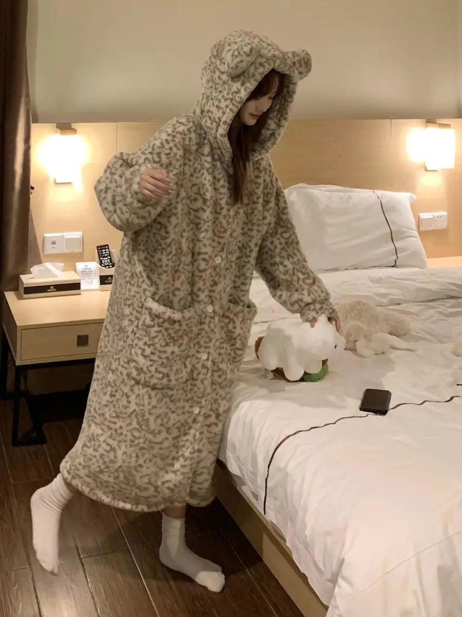 Plus Size Coral Velvet Pajamas Fleece Lined For Women Thick Night-robe - EX-STOCK Canada