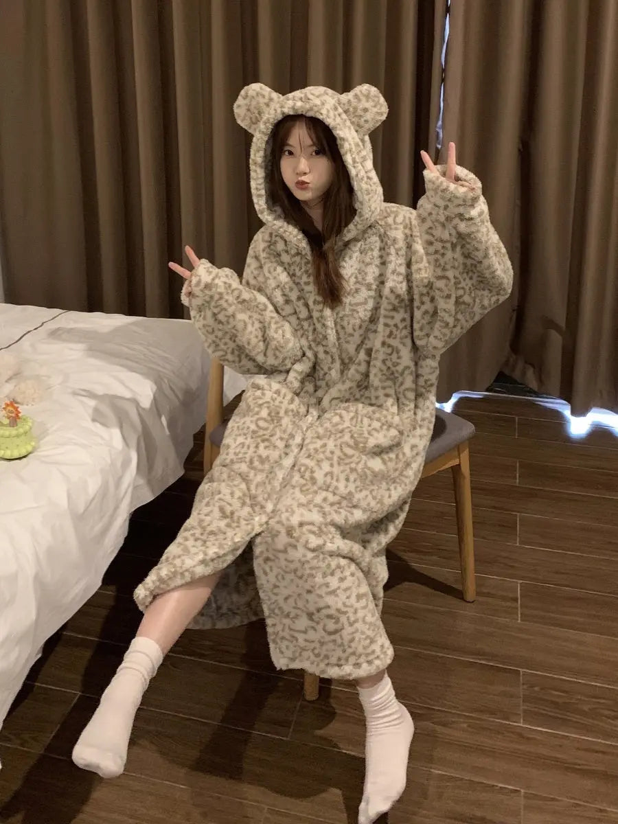 Plus Size Coral Velvet Pajamas Fleece Lined For Women Thick Night-robe - EX-STOCK Canada