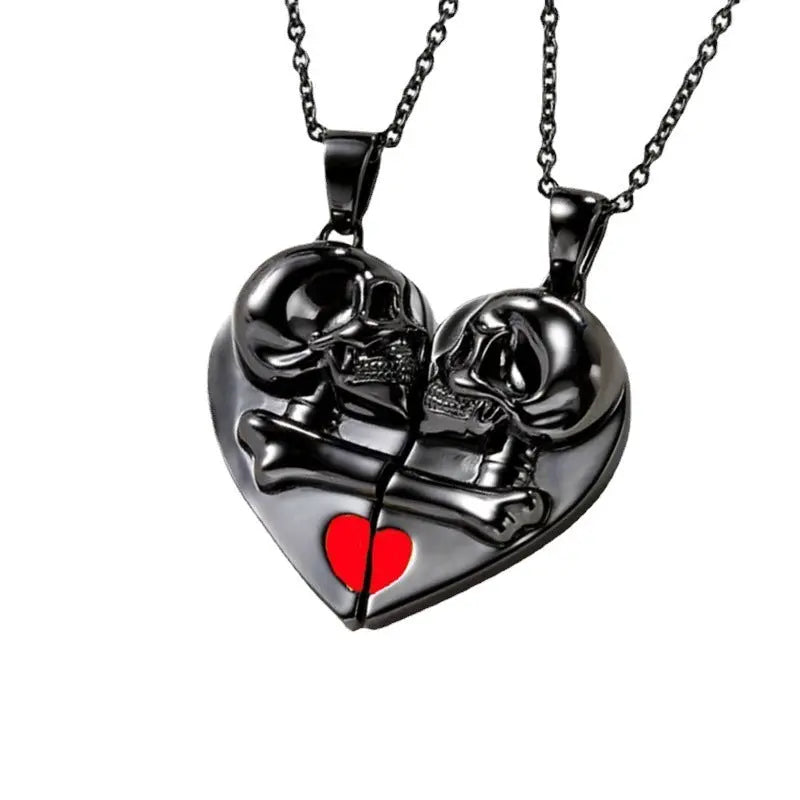 Punk Retro Skull Pendant Halloween Necklace Heart-shaped Magnetic Stitching Love Skull Couple Necklace - EX-STOCK Canada