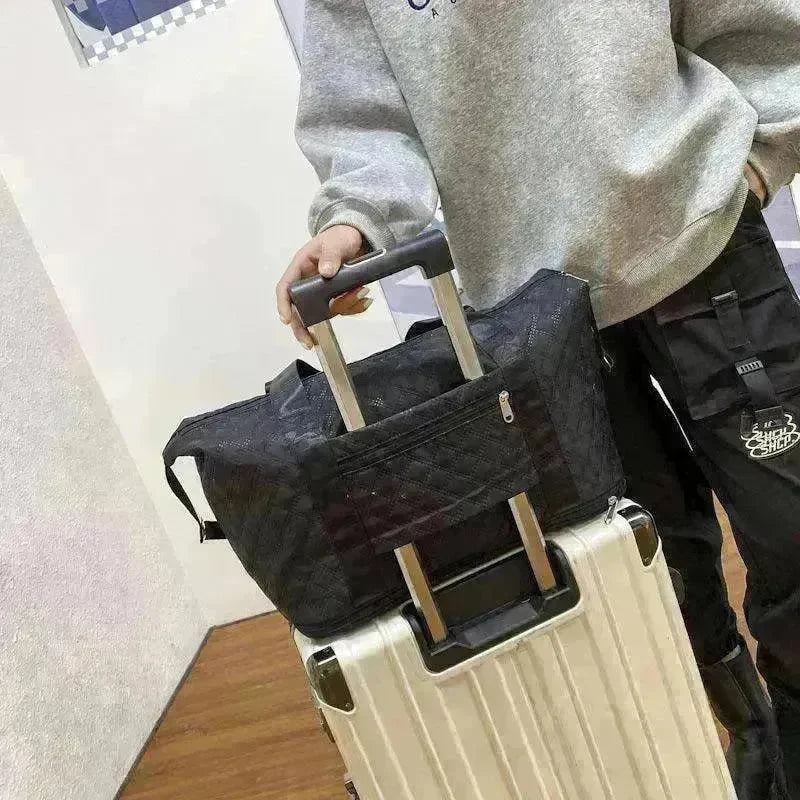 Rhombus Design Foldable Duffle: Large Capacity, Portable - EX-STOCK CANADA