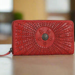 Cartera de mujer Rugged Earth con cremallera y costura tipo látigoEX-STOCK Canada 