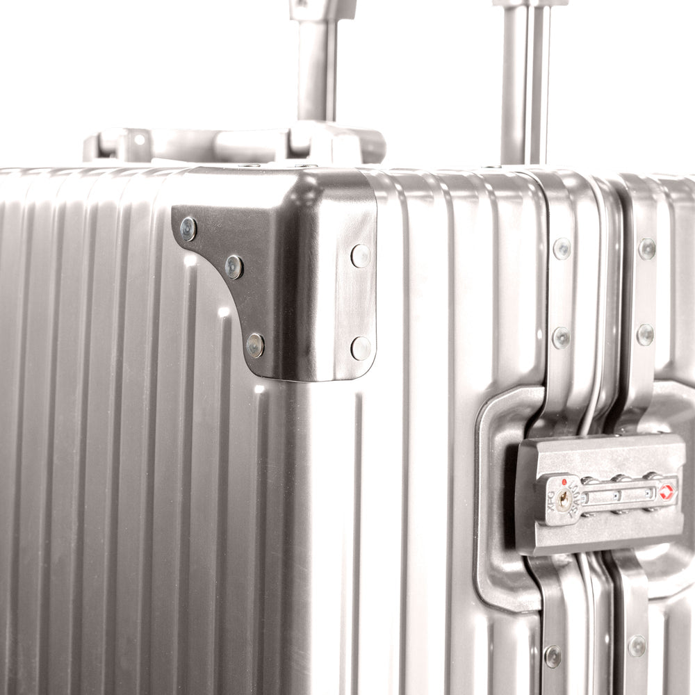 Elite / Aluminum 2-Piece Luggage Set EX-STOCK Canada 