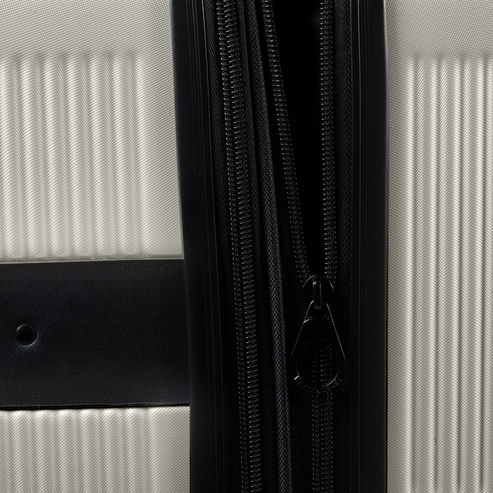 Onyx II / 3-Piece Luggage Set EX-STOCK Canada 