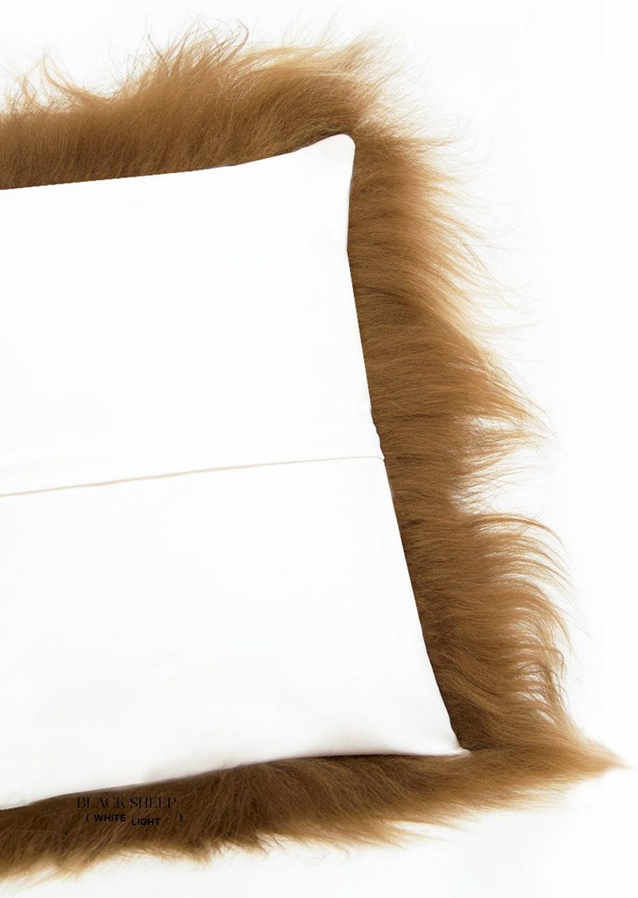 Housse de coussin rectangulaire en peau de mouton islandaise marronEX-STOCK Canada 