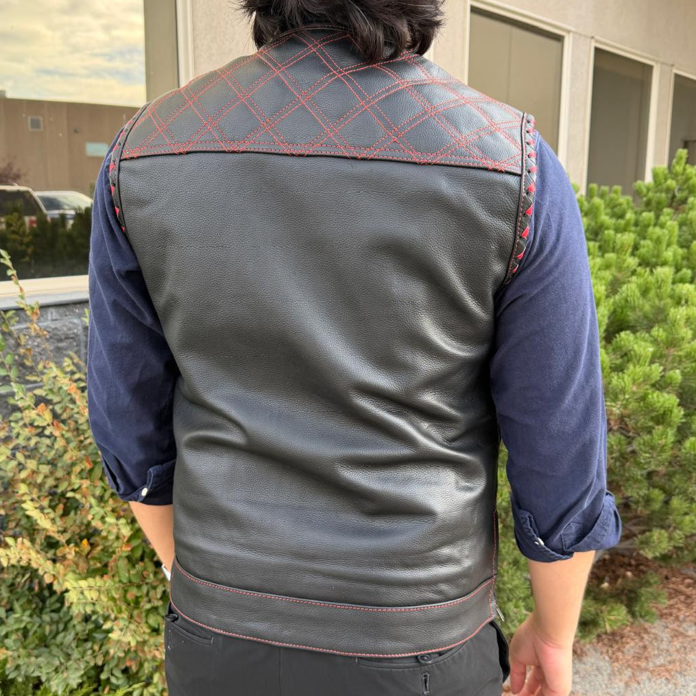 Chaleco de club de motociclistas para hombre de cuero genuino de vacaEX-STOCK Canada 