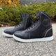 Bottes Biker Sneakers pour hommes. Cuir de vache noir avec semelle blanche, lacets et fermeture éclair latéraleEX-STOCK Canada 