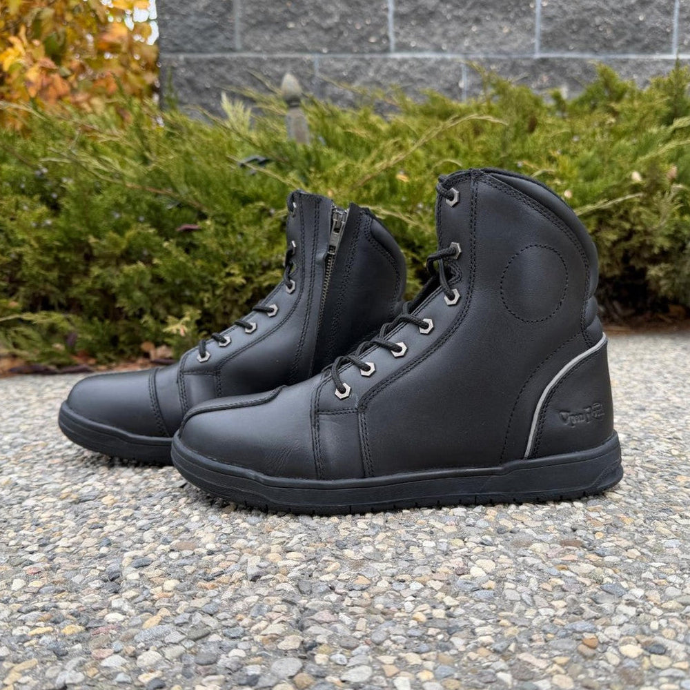 Botas tipo Biker para Hombre. Piel de vaca negra con cordones y cremallera lateralEX-STOCK Canada 