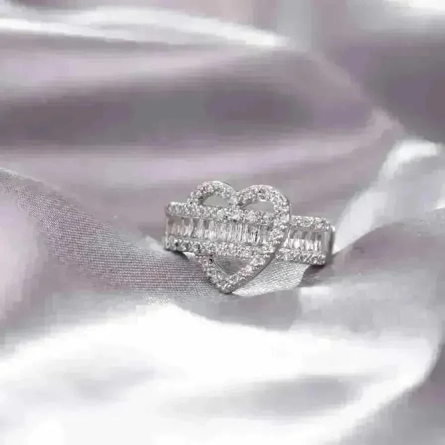 Niche Opening Adjustable Non-fading Cross Ring - EX-STOCK CANADA