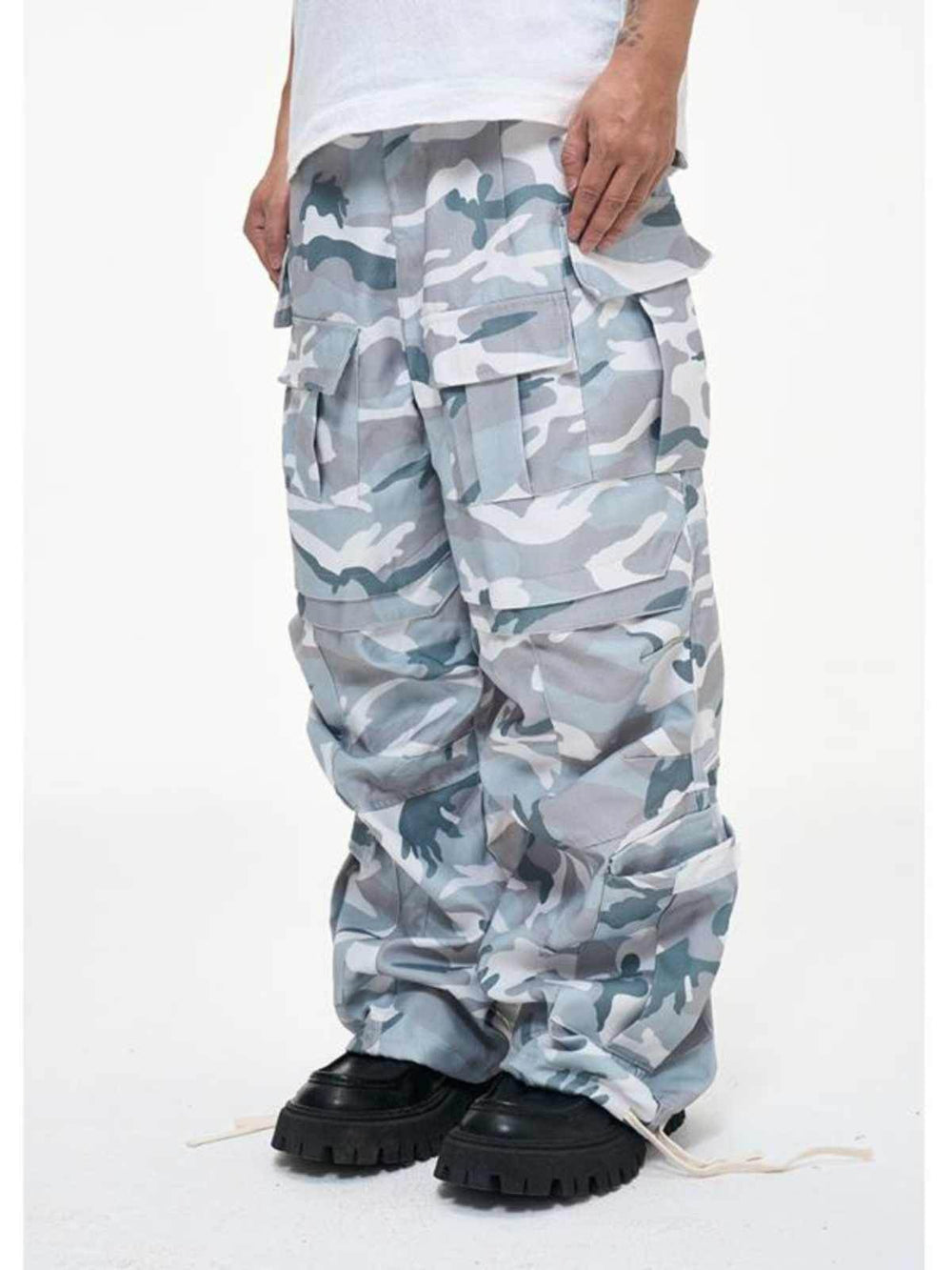 Multi-Pocket Workwear Military Camouflage Casual Wide Leg Paratrooper Cargo Pants Men - EX-STOCK Canada