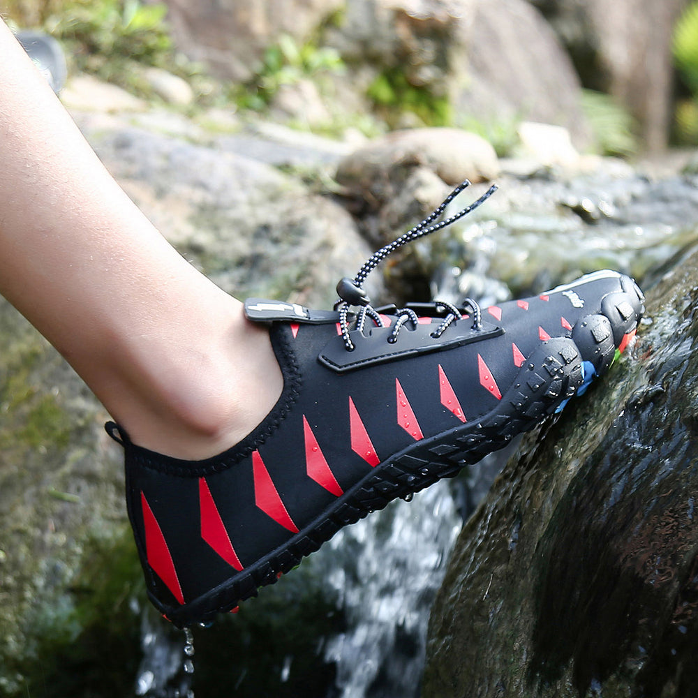 Lightweight breathable hiking shoes with non-slip rubber outsole – product view 5