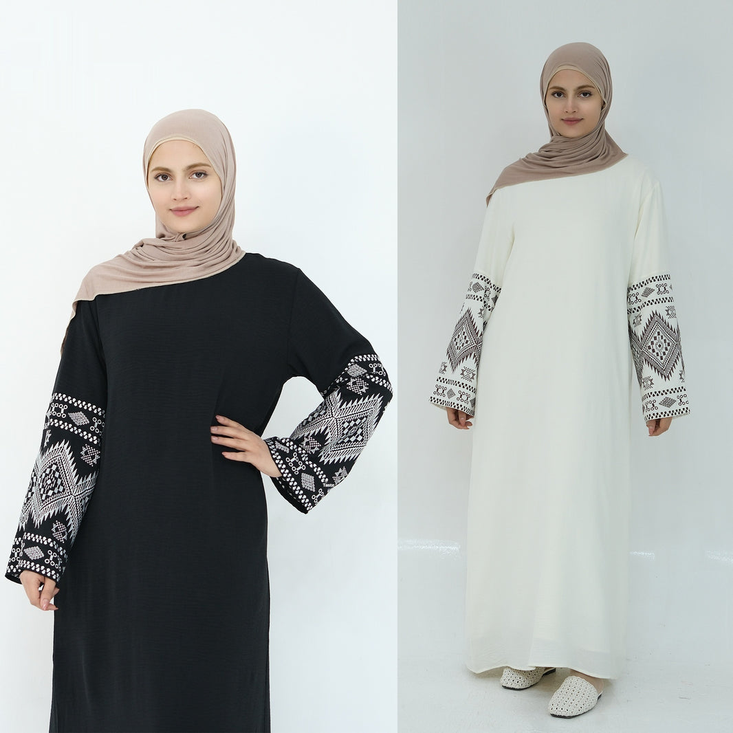 Robe Élégante à Broderies Exquises du Moyen-Orient - EX-STOCK Canada