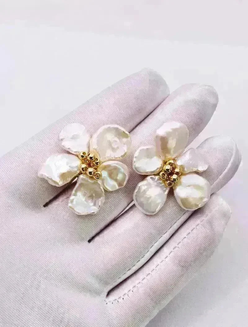 Baroque Pearl Earrings Female European And American Temperament Personality Flower Stud Earrings - EX-STOCK CANADA